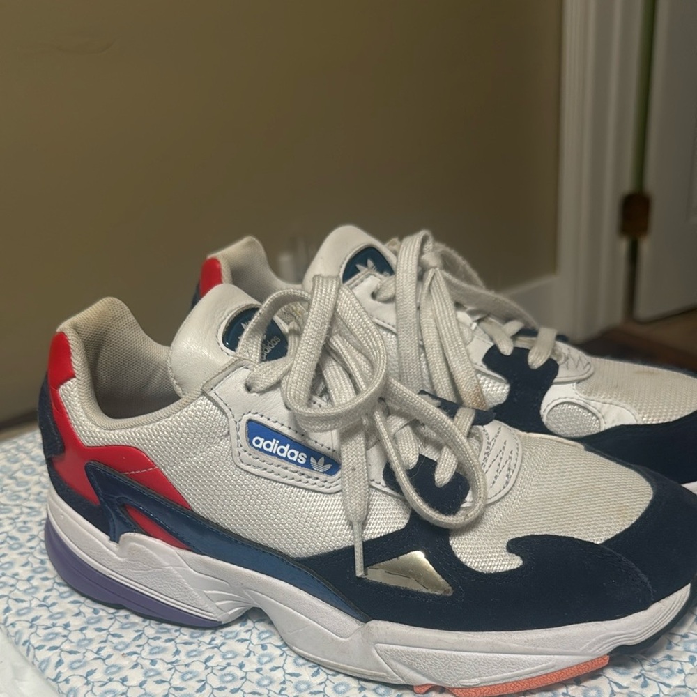 Adidas Falcon Shoes Sz 9